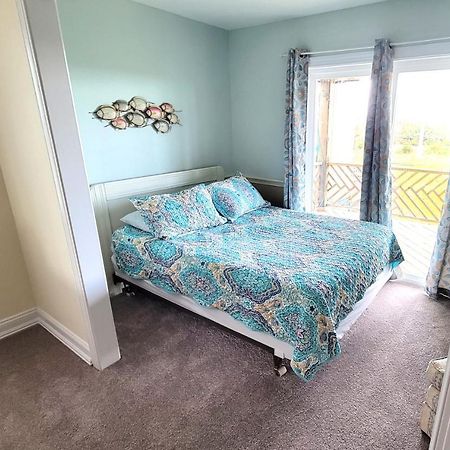 8018 Beach Rd, Semi-Oceanfront, Pool/Hot Tub Nags Head Exterior photo