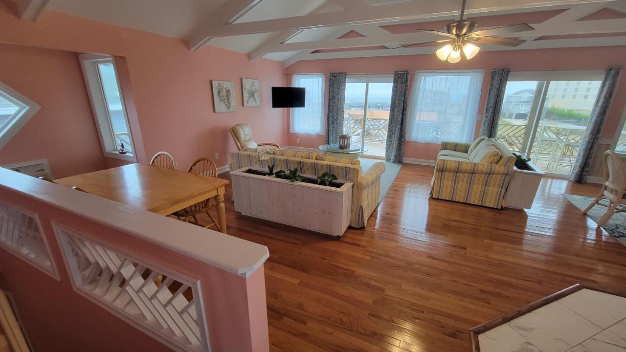 8018 Beach Rd, Semi-Oceanfront, Pool/Hot Tub Nags Head Exterior photo