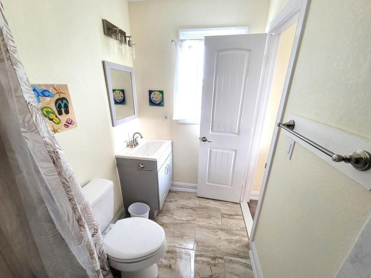 8018 Beach Rd, Semi-Oceanfront, Pool/Hot Tub Nags Head Exterior photo