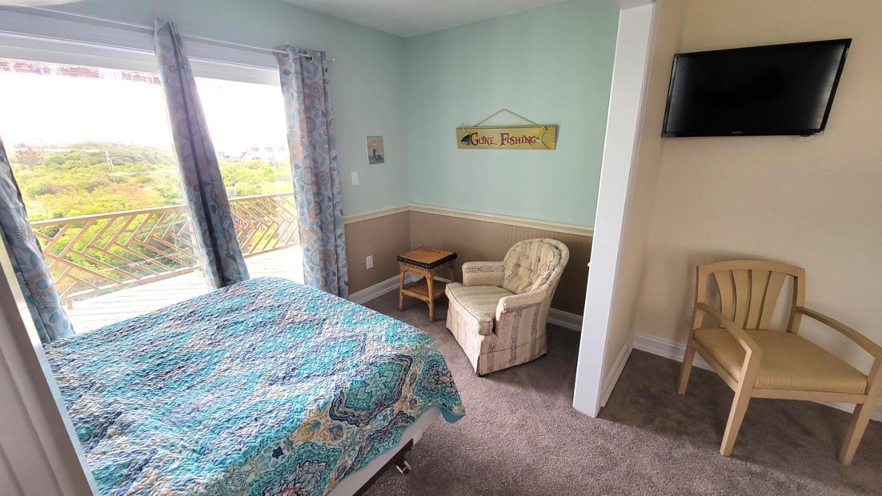 8018 Beach Rd, Semi-Oceanfront, Pool/Hot Tub Nags Head Exterior photo
