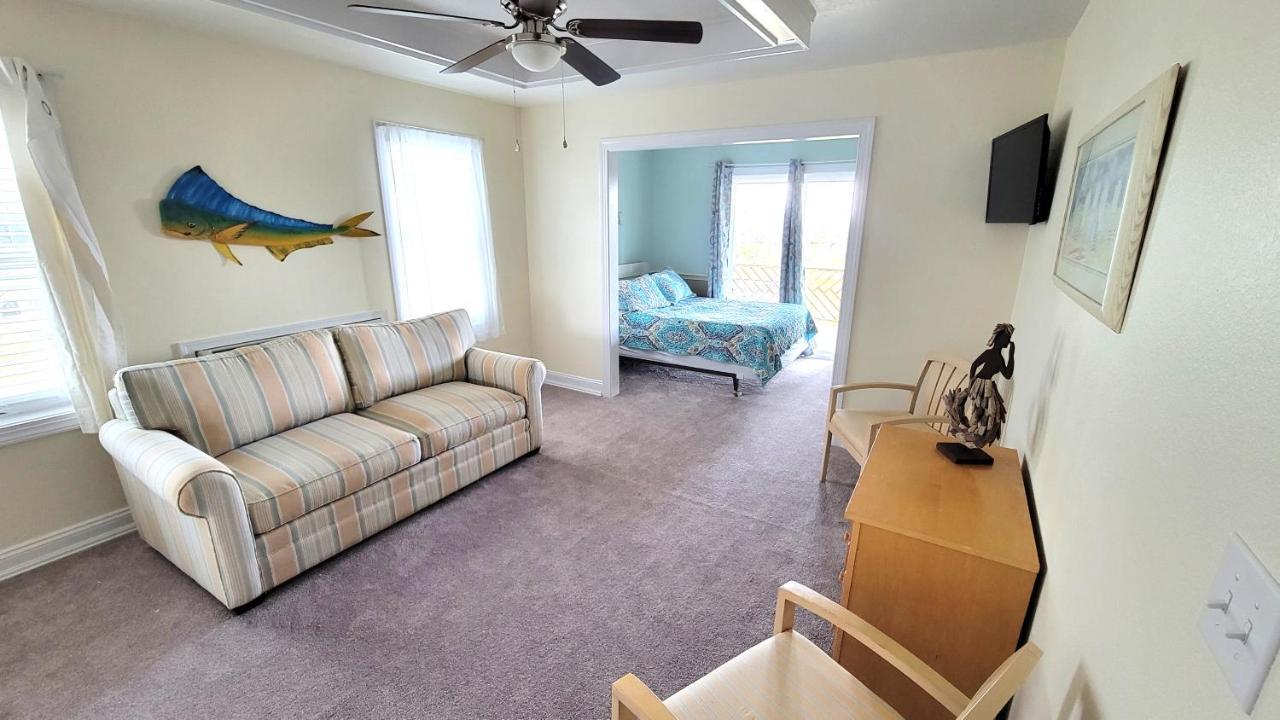 8018 Beach Rd, Semi-Oceanfront, Pool/Hot Tub Nags Head Exterior photo