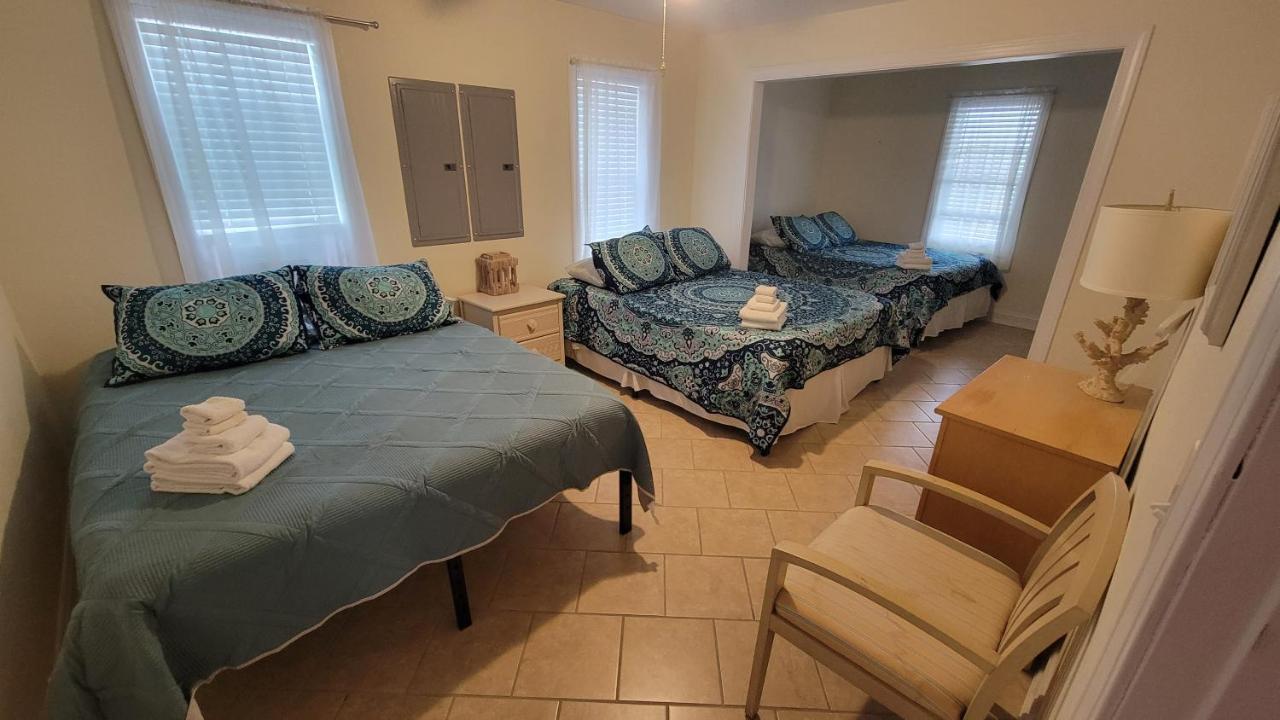 8018 Beach Rd, Semi-Oceanfront, Pool/Hot Tub Nags Head Exterior photo